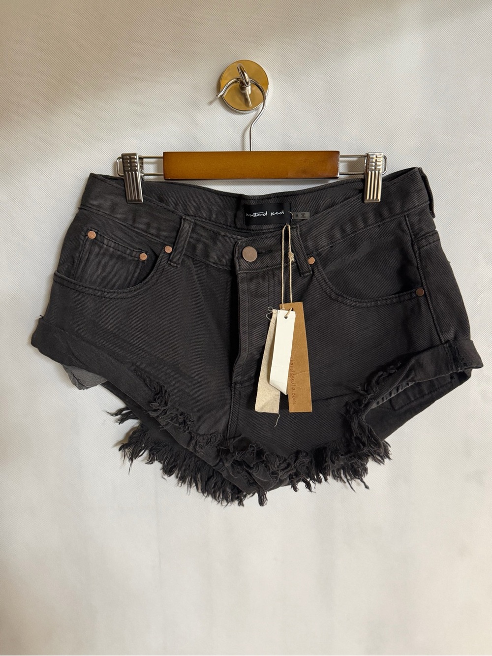 Mustard Seed Distressed Denim Cutoff Shorts Charcoal Black Size M NWT